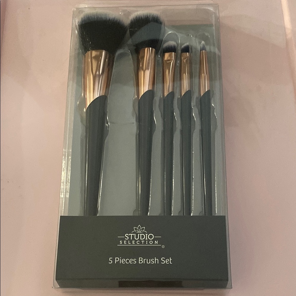 5-Piece Makeup Brush Set - Black with Rose Gold